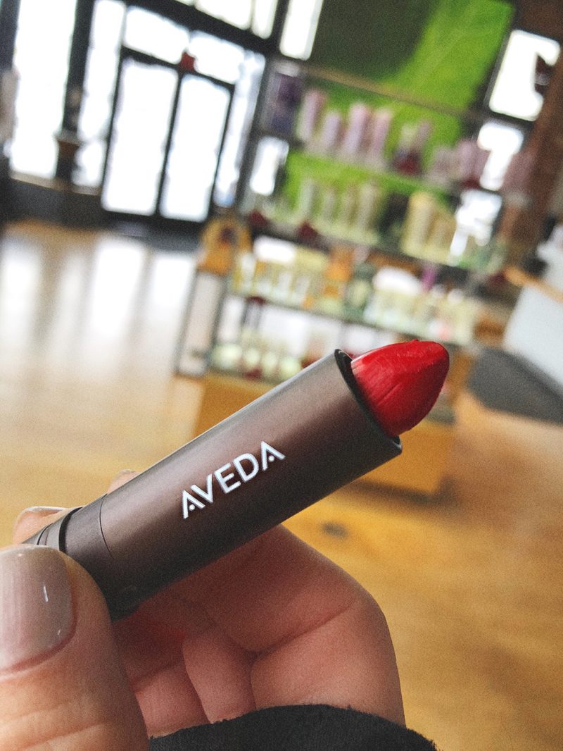 Lipstick Junkie! Chic Over 50