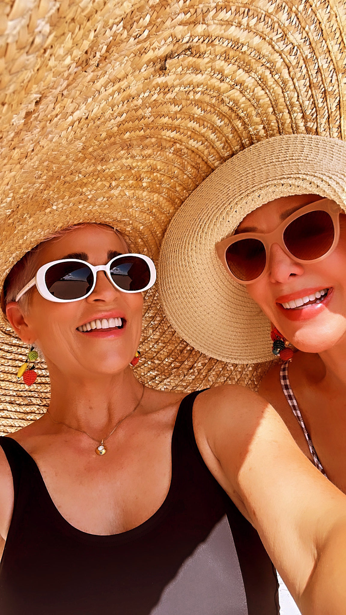 TRAVELS TO SANIBEL ISLAND Chic Over 50