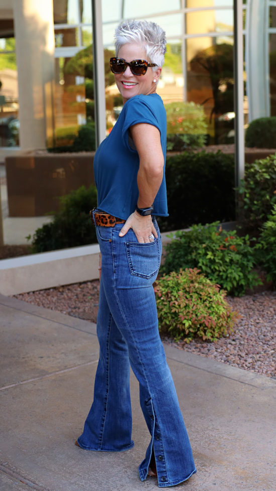 TOP JEAN STYLES FOR MIDLIFE WOMEN - Chic Over 50
