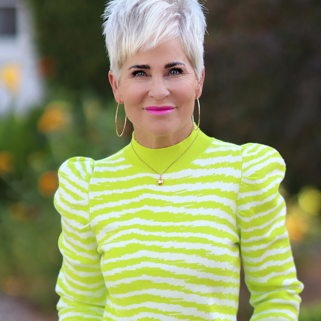 SHOP CHIC BOUTIQUE IS NOW OPEN Chic Over 50