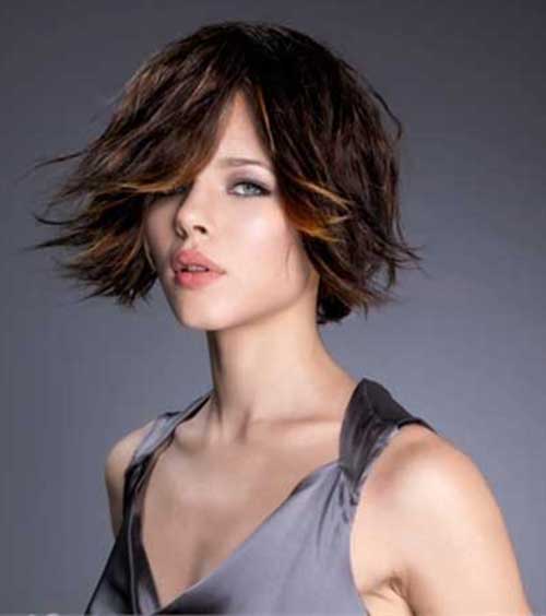 HAIRSTYLES FOR MIDLIFE WOMEN