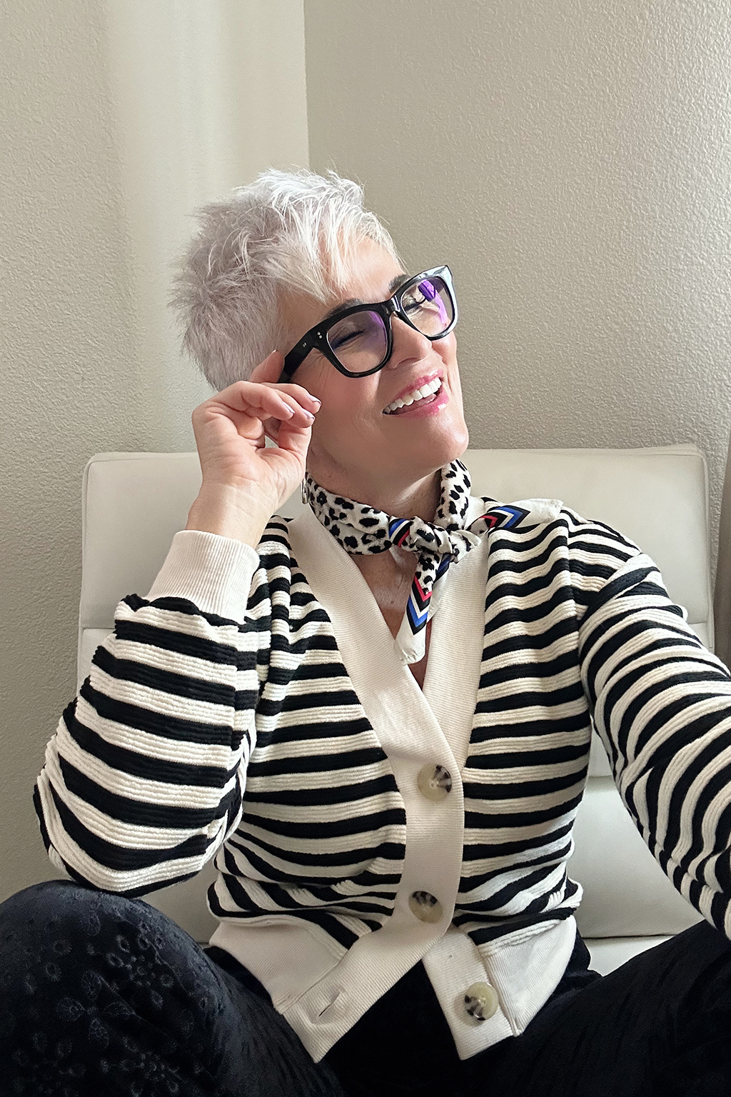 STYLING IN BENNY'S EYEWEAR